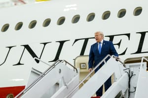 L'aeroporto di Palm Beach ora si chiama Donald J. Trump International Airport