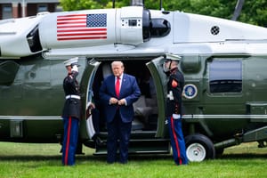 I documenti declassificati non confermano le accuse di Trump sulle elezioni