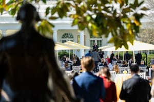 Come Trump ha stravolto il giardino delle rose della Casa Bianca