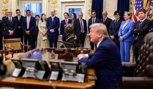I democratici preparano inchieste sulle aziende vicine a Trump