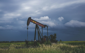 Petrolio sopra i 95 dollari, Hormuz torna a pesare sui mercati