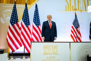 La Casa Bianca di Trump torna nel caos nelle ultime settimane prima delle midterm