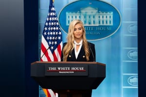 La nuova portavoce di Trump è stata licenziata dopo cinque giorni