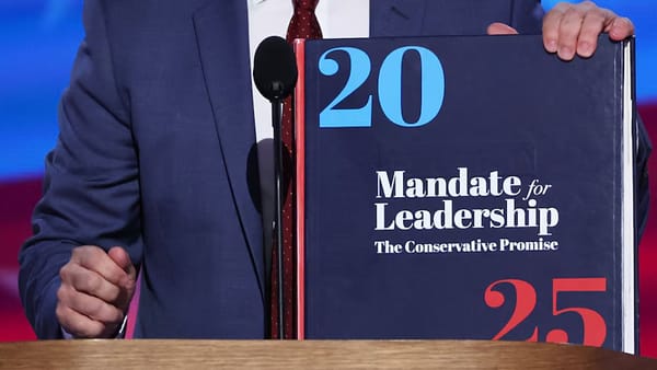 Trump ed il ritorno di Project 2025: il piano rinnegato in campagna elettorale diventa realtà