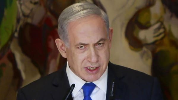 Netanyahu appoggia il piano di Trump per Gaza mentre proseguono i negoziati per gli ostaggi