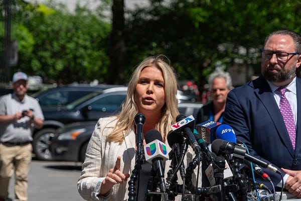 Chi è la 27enne scelta da Trump come portavoce della Casa Bianca