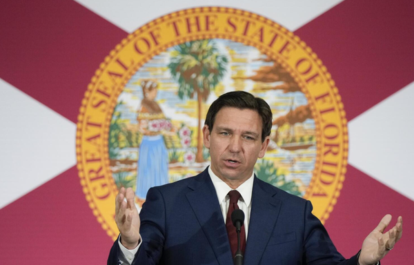 I repubblicani della Florida in rivolta contro Ron DeSantis: scontro sull’immigrazione