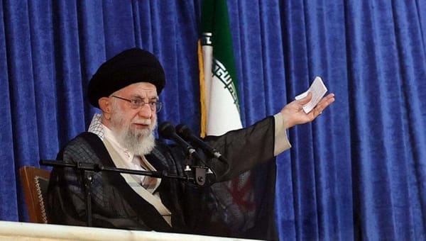 Khamenei rigetta le richieste dei "Paesi prepotenti" dopo che Trump ha parlato di una lettera all'Iran