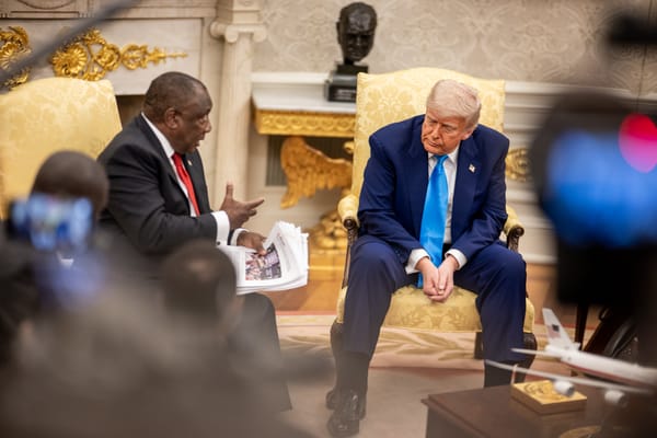 Le false accuse di Trump sul "genocidio bianco" in Sudafrica