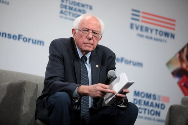 Bernie Sanders: "Il Partito Democratico vive fuori dal mondo"