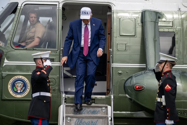 Come Trump ha deciso di attaccare l'Iran