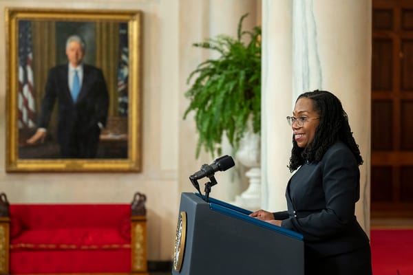 Ketanji Brown Jackson, la voce più critica della Corte Suprema contro Trump