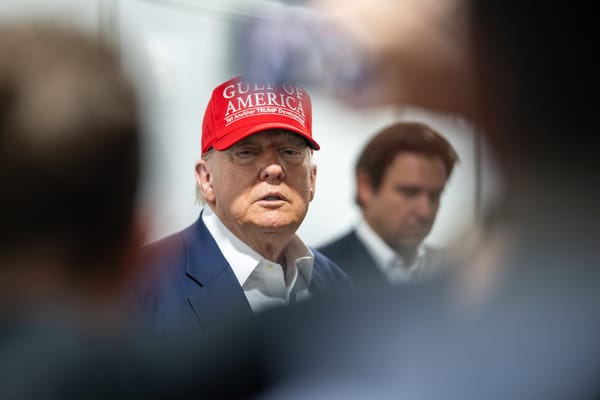 Trump minaccia di tagliare i finanziamenti alle aziende di Musk