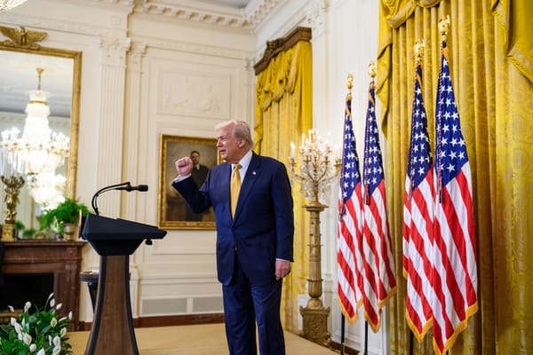 Trump invita Israele a “finire il lavoro” contro Hamas