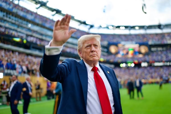 Trump fischiato alla finale del Club World Cup