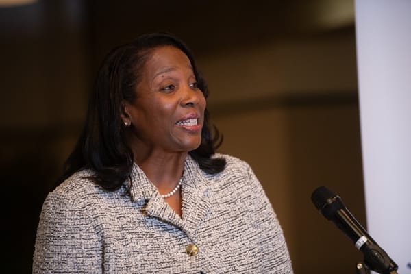 Trump sta provando a licenziare la governatrice della Federal Reserve Lisa Cook