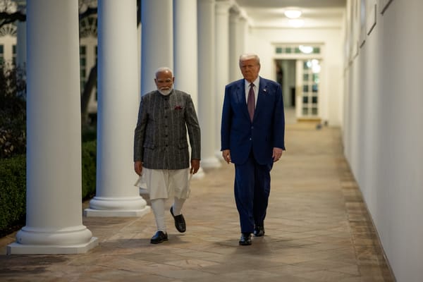 Trump colpisce l’India con nuovi dazi del 25% per l’acquisto di petrolio russo