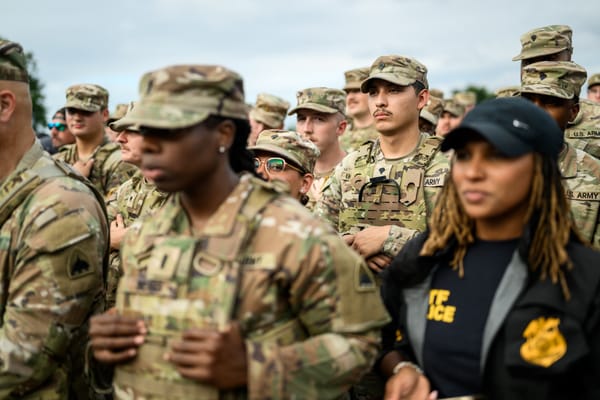 Trump vuole estendere l’uso dei militari per il mantenimento dell’ordine