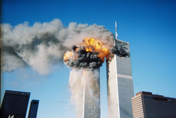 Torri Gemelle, la memoria dell’11 settembre incisa nel tempo