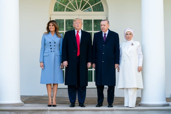 Erdogan ottiene un incontro ufficiale con Trump dopo anni di gelo con Biden