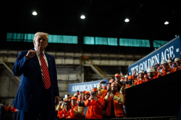 Gli elettori Repubblicani vorrebbero un terzo mandato di Trump