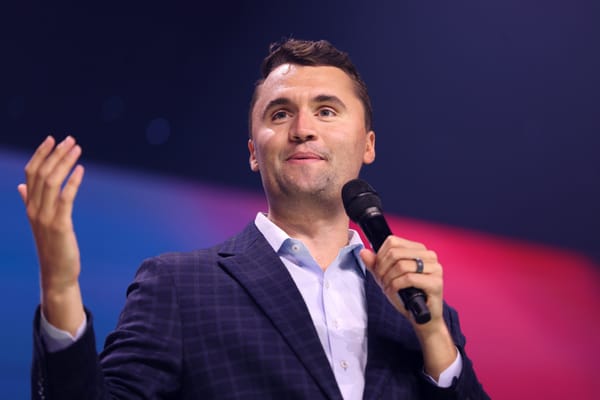 Non si sa ancora chi ha ucciso Charlie Kirk
