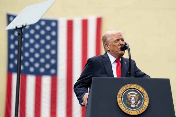 Trump è sempre più debole