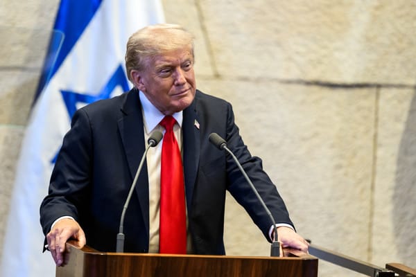 Trump avverte Hamas: o rinunciate alle armi o vi disarmeremo noi