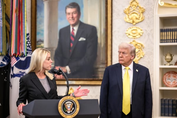Trump chiede al suo Dipartimento di Giustizia 230 milioni di dollari per le indagini passate