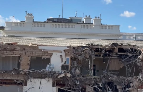 La Casa Bianca demolisce l'East Wing per la sala da ballo di Trump
