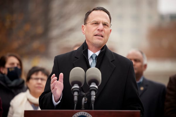 Shapiro contro Harris: il suo libro contiene "bugie palesi"