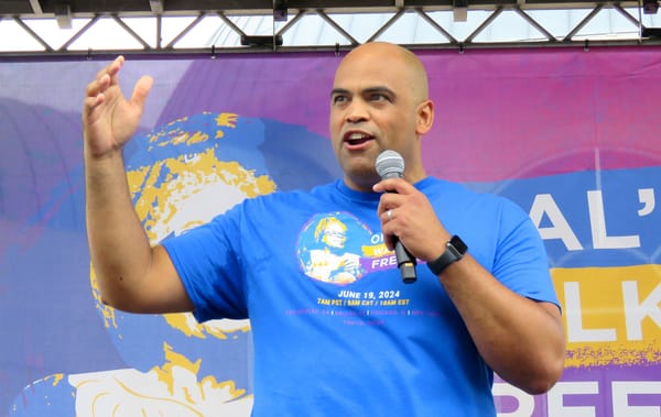 Colin Allred si ritira dalla corsa al Senato in Texas