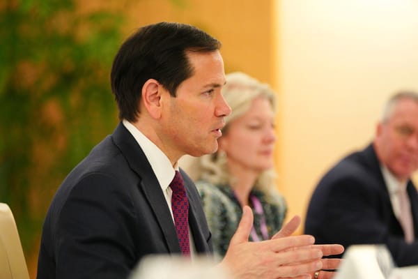 Il Dipartimento di Stato abbandona il Calibri perché woke