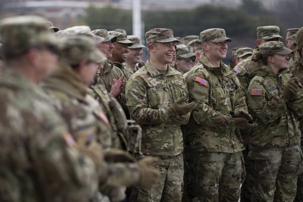 Il Pentagono non sa come spendere 500 miliardi di dollari in più