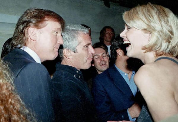 Una donna accusa Trump e Epstein di abusi sessuali negli anni Ottanta