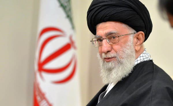 Khamenei, l'ayatollah che ha trasformato l'Iran in una teocrazia militare