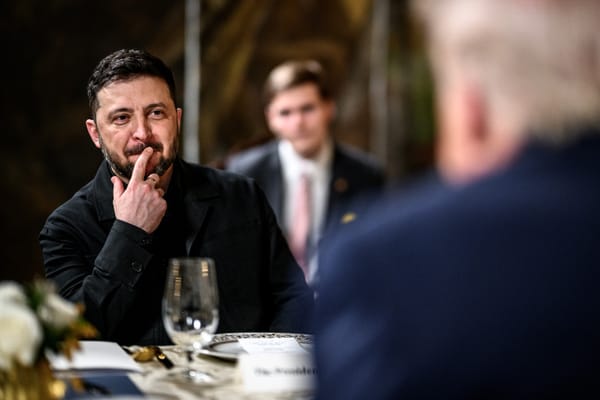 Zelensky si è arreso con Trump