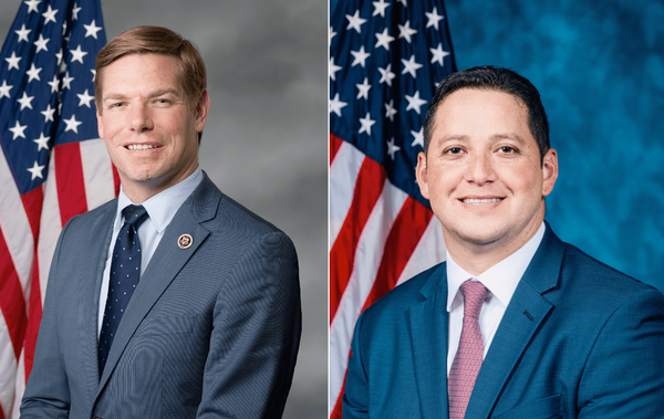 I deputati Swalwell e Gonzales si dimettono dal Congresso