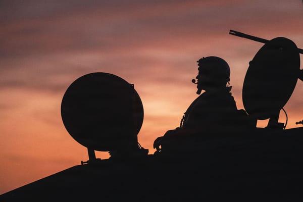 Il Pentagono prepara piani militari per una possibile operazione a Cuba