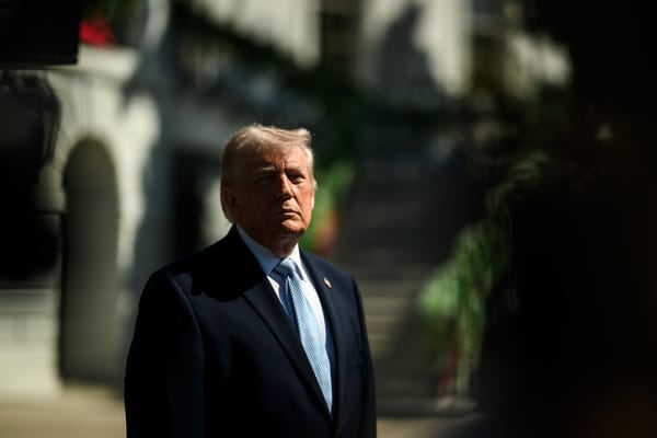 Trump paragona la marina americana ai "pirati"