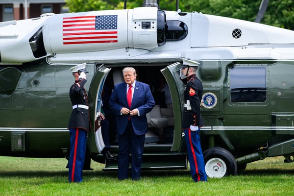I documenti declassificati non confermano le accuse di Trump sulle elezioni