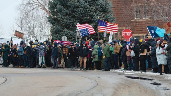 Texas, libero l'agente ICE accusato della sparatoria in Minnesota