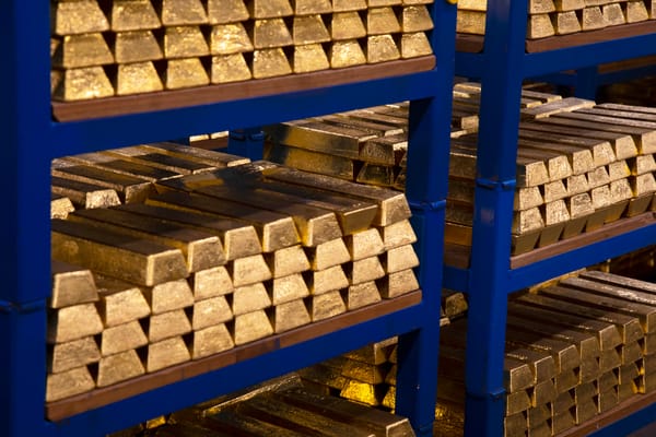 Il fondo norvegese vuole ridurre la sua esposizione agli Stati Uniti, l'Olanda sposta l'oro a Londra