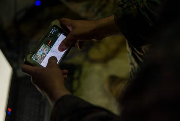 Il Pentagono disattiva i tracker pubblicitari sui dispositivi militari
