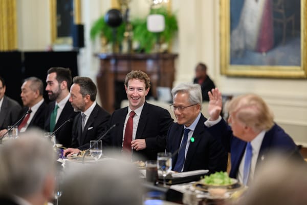Zuckerberg minaccia di lasciare la California a causa della patrimoniale