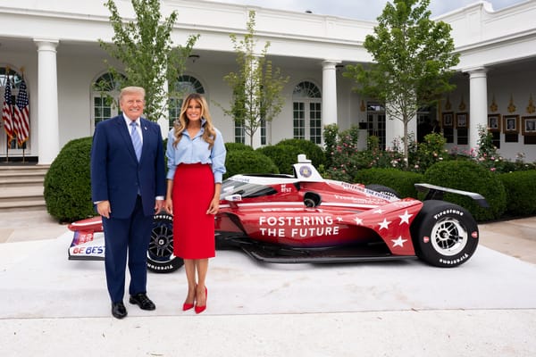 Gli errori con cui Trump sta danneggiando i repubblicani prima delle midterm